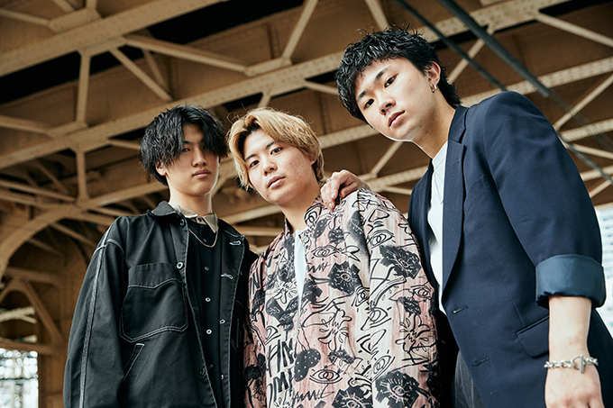 【re-quest/QJ】美容学校生が羨望するアシスタント技術集団「WD+（ワインディングプラス）」。学生たちの情熱を引き出し、技術を共有する注目の活動に迫る！